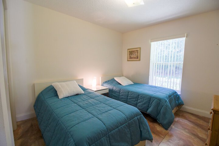 Room 14 of 25