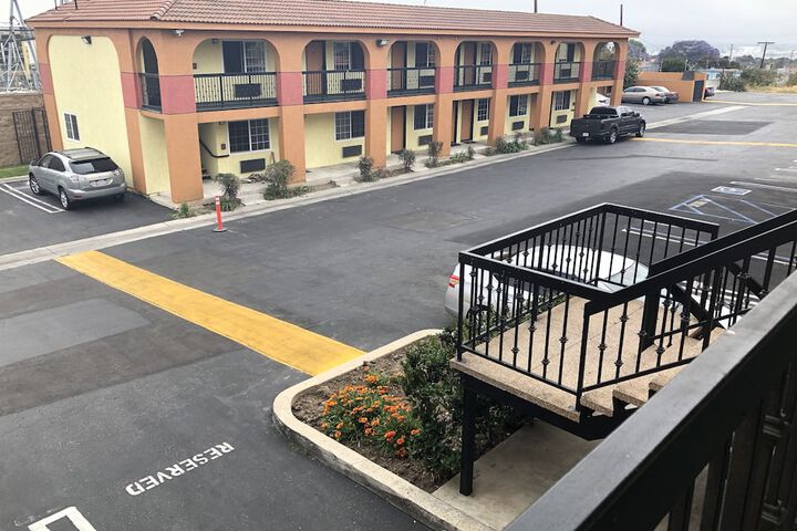 Hotel 4 of 32