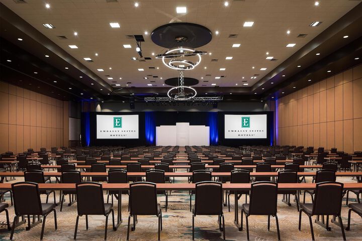 Embassy Suites by Hilton Dallas Frisco Hotel & Convention Center