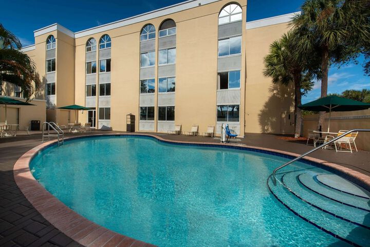 Pool 8 of 47