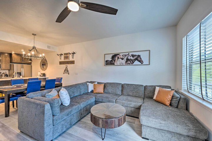 Charming Mccall Townhome: Hike Fish, & Ski!
