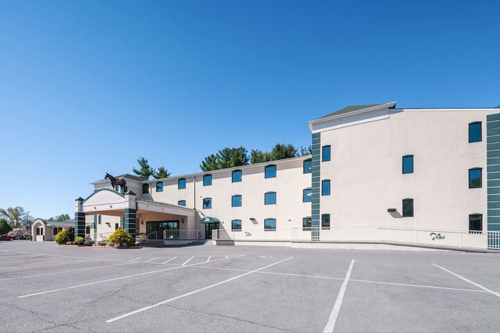 Hotel 3 of 44