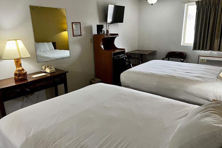 Room 15 of 26