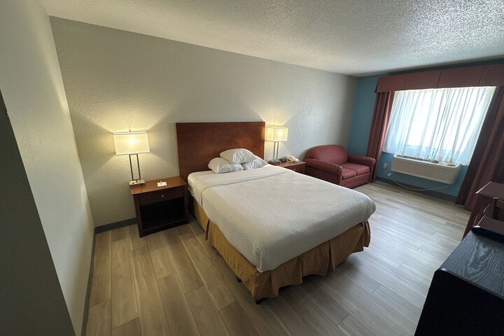 Room 47 of 69
