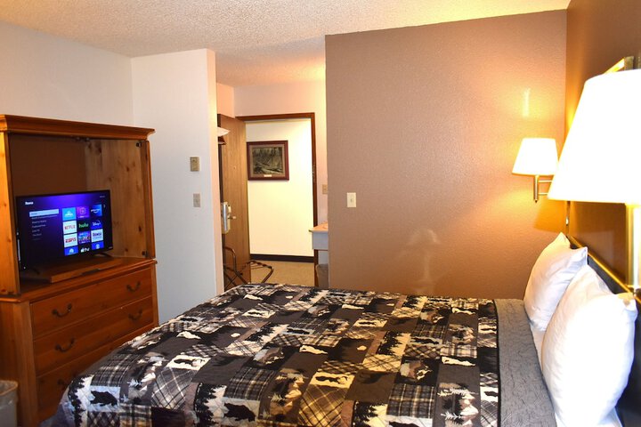 Room 15 of 26