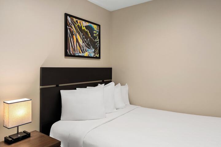 Room 29 of 45