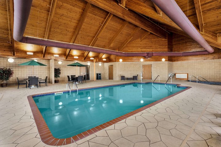 Pool 5 of 54