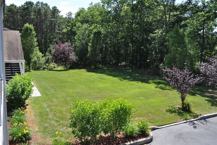 Property Grounds 20 of 20