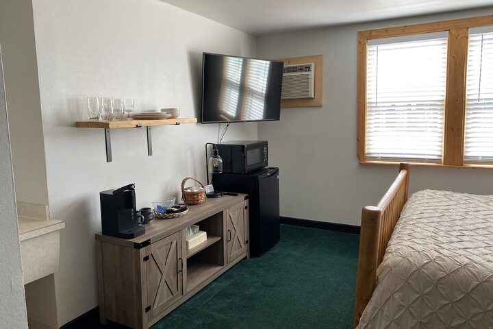 Room 61 of 79