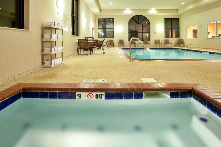 Pool 3 of 35