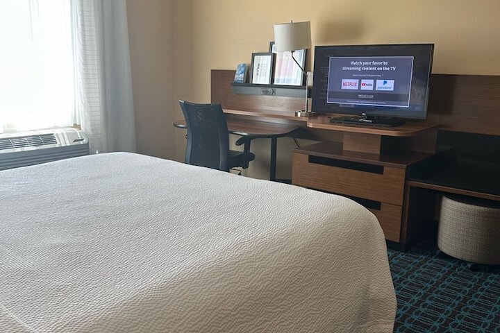 Fairfield Inn & Suites by Marriott Hollister
