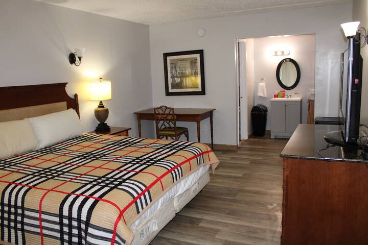 Room 49 of 62