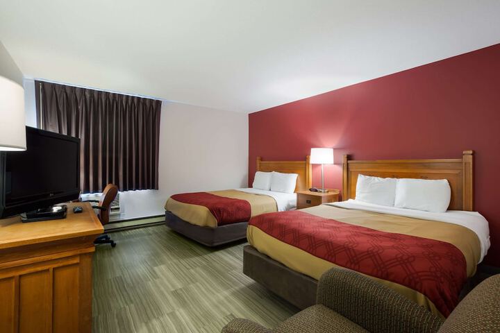 Room 21 of 38