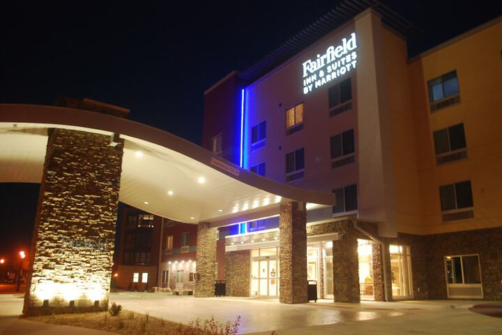 Fairfield Inn and Suites by Marriott Northfield