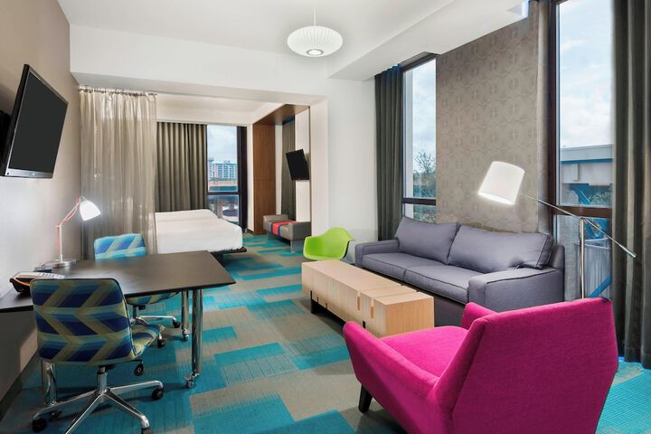 Room 12 of 72