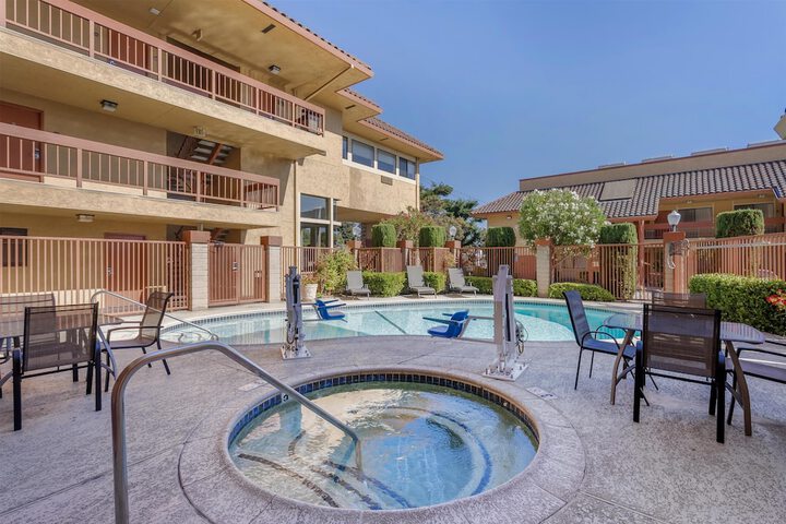 Best Western Plus Inn of Hayward
