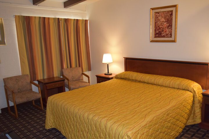 Room 28 of 45