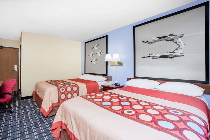 Room 21 of 24