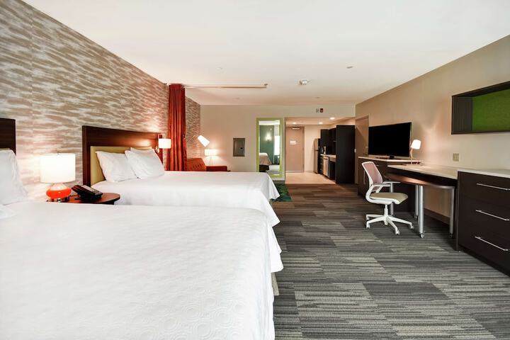 Room 26 of 47