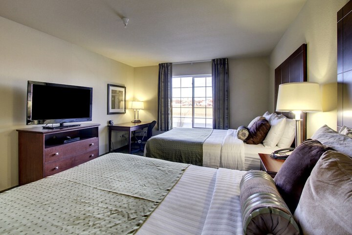 Room 8 of 19