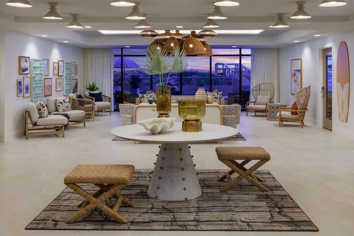 Beal House Fort Walton Beach Tapestry Collection by Hilton