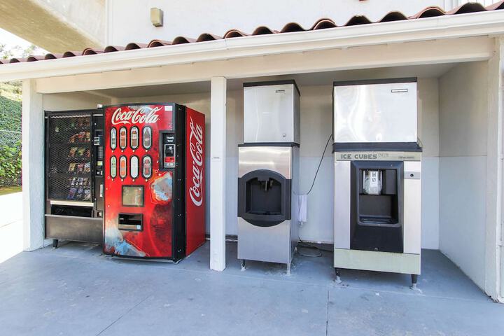 Motel 6 La Mesa CA - San Diego