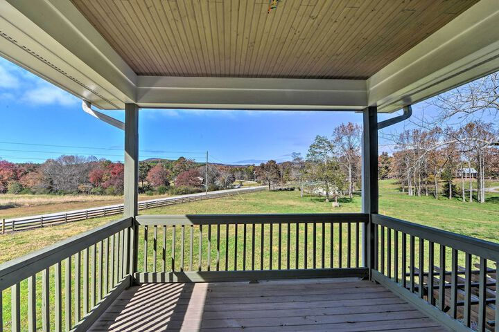 Serving Southern Charm at This Clarkesville House!