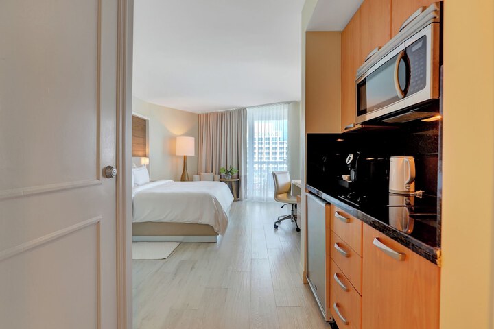 Beach House Fort Lauderdale a Hilton Resort