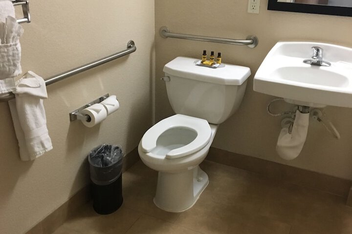 Room 40 of 50