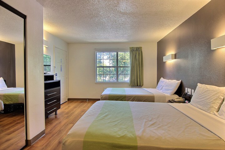 Room 20 of 31