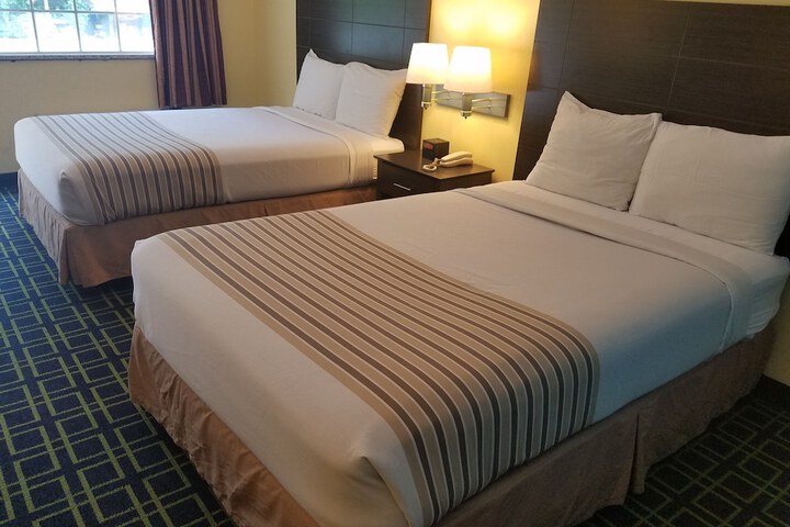 Room 28 of 41