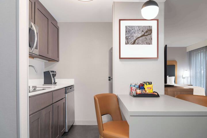 Homewood Suites by Hilton Detroit-Troy