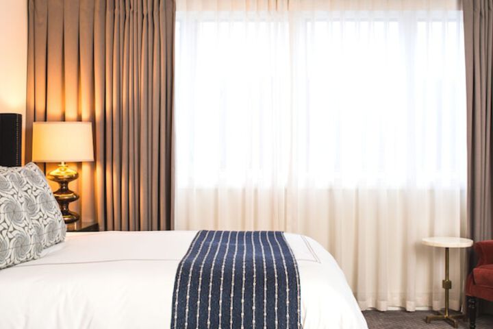 Room 42 of 66