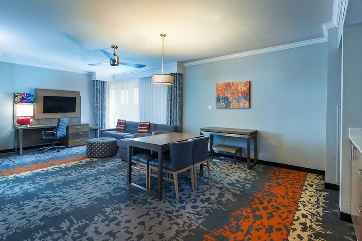 Holiday Inn Houston NE - Bush Airport Area by IHG