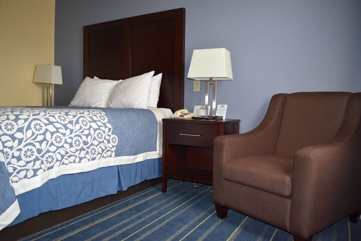 Room 18 of 60