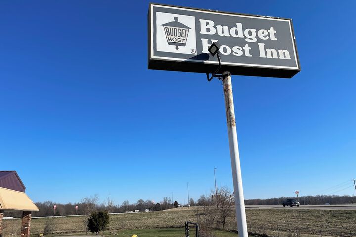 Hotel 3 of 84