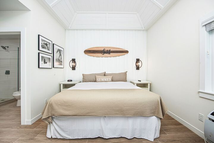 Casey Key Resorts - Beachfront