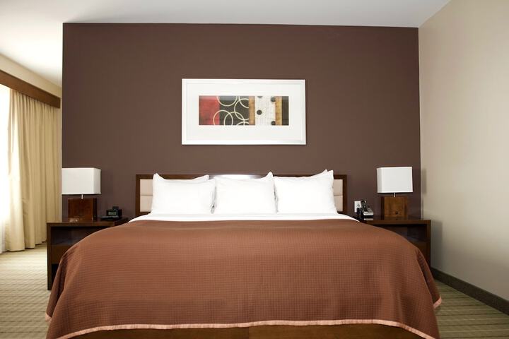 Room 21 of 42