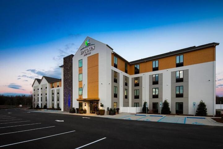 Hotel 2 of 13