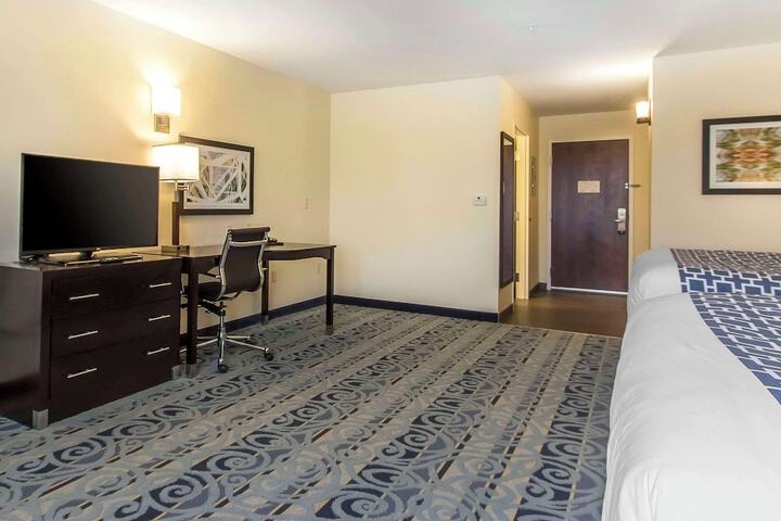 Room 22 of 28