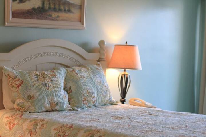 Watsons Regency Suites