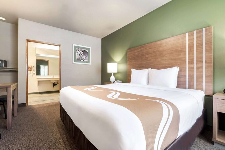 Room 20 of 72