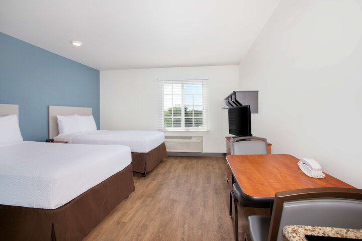 Room 18 of 18