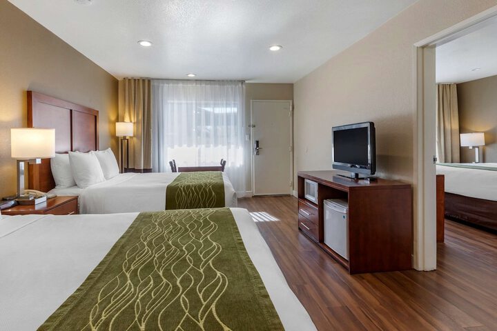 Room 42 of 55