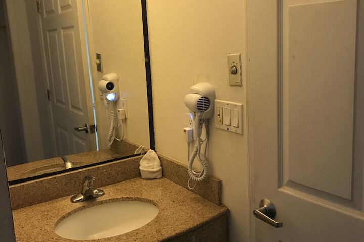 Room 45 of 51