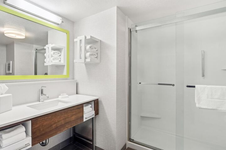Hampton Inn & Suites Lathrop
