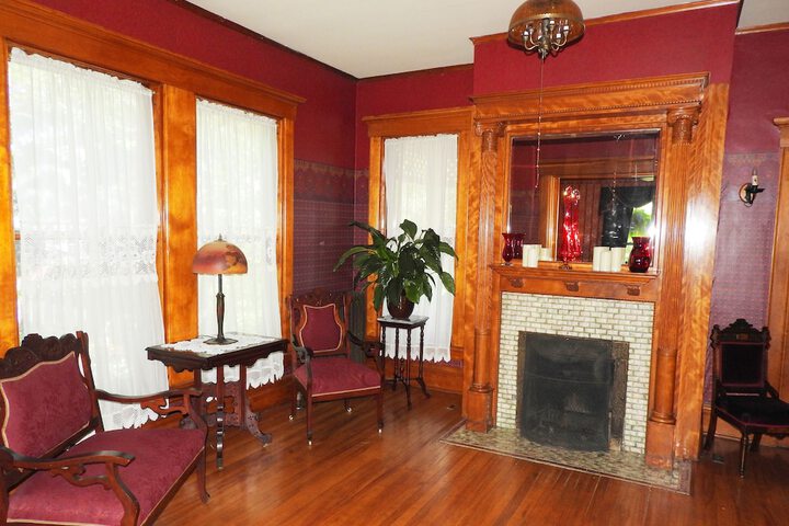 Champaign Garden Inn