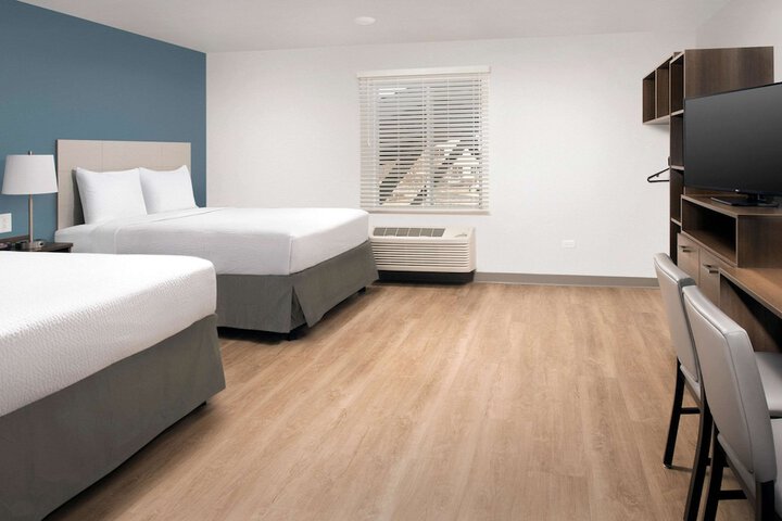 Room 15 of 27