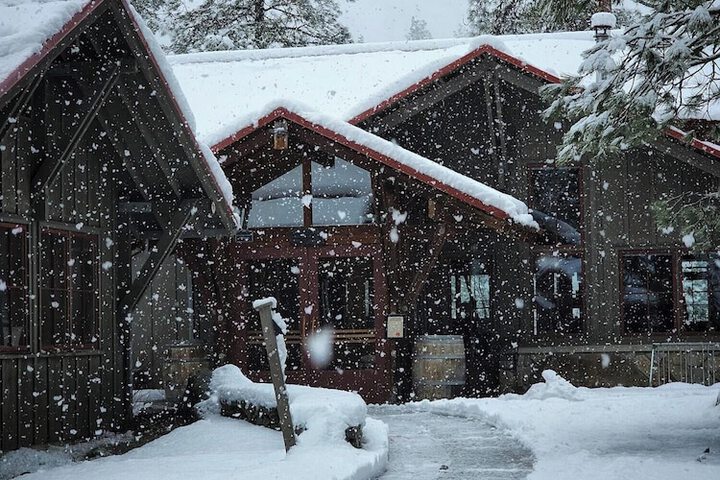 Sleeping Lady Mountain Resort & Spa