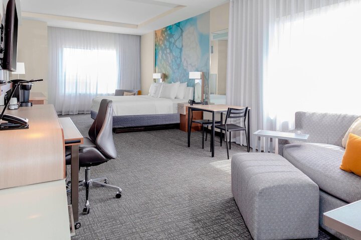 Room 18 of 31